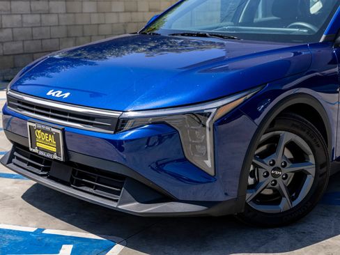 Used 2025 Kia K4 FWD image 8