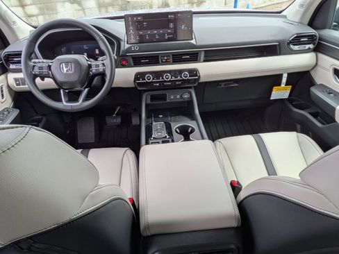 New 2026 Honda Pilot image 15