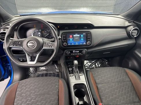 Used 2024 Nissan Kicks SR image 14