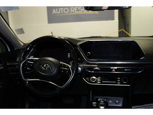 Used 2021 Hyundai Sonata Limited image 15