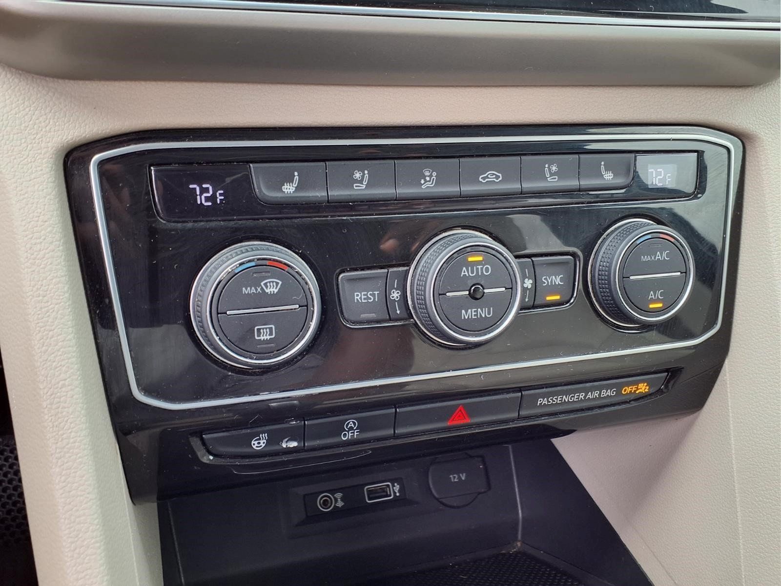 Used 2019 Volkswagen Atlas SEL Premium AWD/4WD image 10
