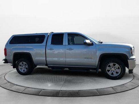 Used 2018 GMC Sierra 1500 SLE AWD/4WD image 6