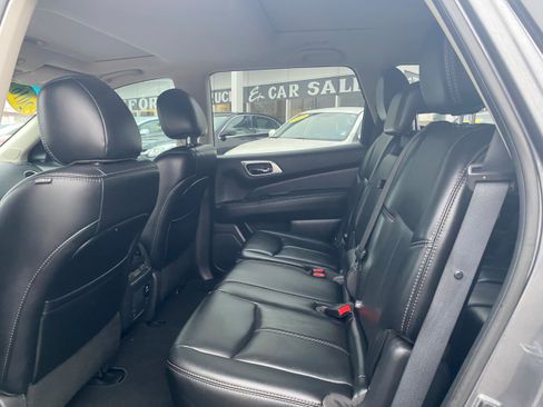 Used 2016 Nissan Pathfinder SL w/ SL Premium Package image 17
