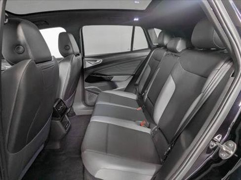Used 2023 Volkswagen ID.4 S RWD image 17