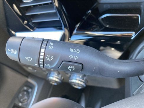 New 2026 GMC Sierra 1500 Elevation image 17