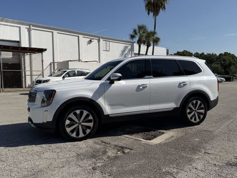 Used 2020 Kia Telluride S FWD image 9