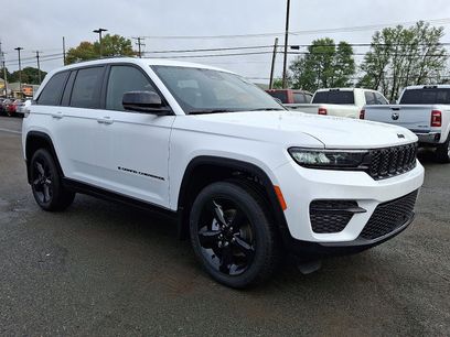 New 2025 Jeep Grand Cherokee Altitude
