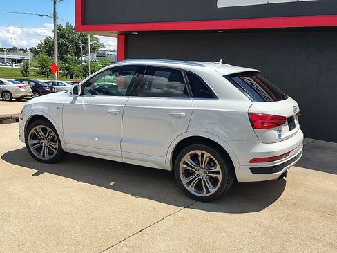 Used 2016 Audi Q3 2.0T Prestige w/ Prestige Package AWD/4WD image 1