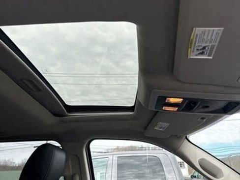 Used 2012 RAM 1500 Sport w/ Sport Premium Group image 7