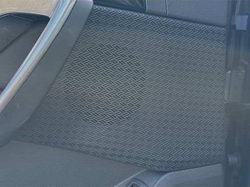 Used 2025 BMW X1 xDrive28i w/ Convenience Package image 24