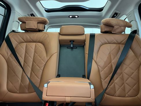 Used 2026 BMW X7 xDrive40i image 32