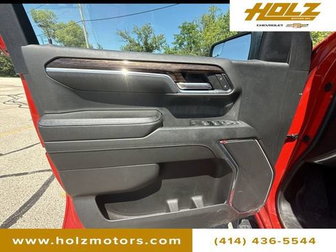 Certified 2024 GMC Sierra 1500 Elevation w/ LPO, Elevation Black Package AWD/4WD image 21