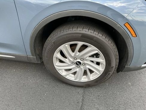 Used 2025 Lincoln Corsair AWD image 20