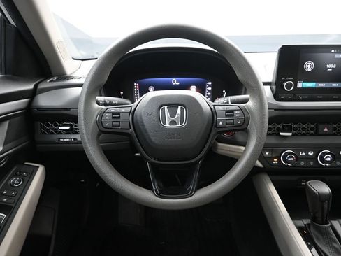 Used 2024 Honda Accord EX image 30