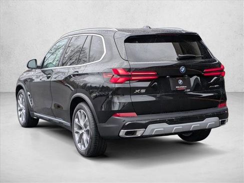 New 2026 BMW X5 xDrive50e w/ Premium Package image 8