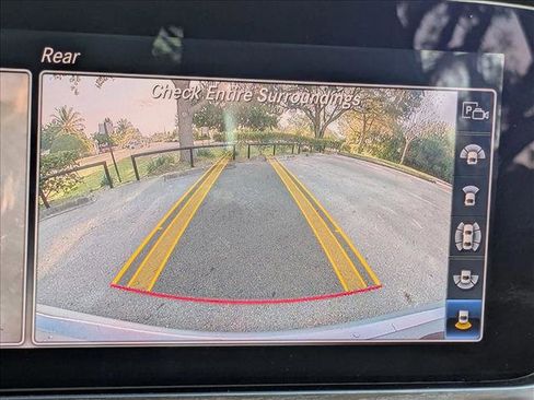 Used 2018 Mercedes-Benz E 300 E 300 image 5