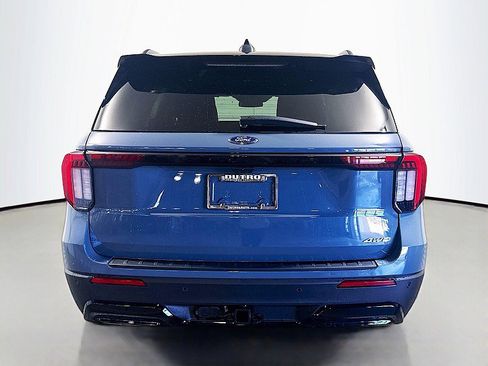 New 2025 Ford Explorer ST-Line w/ Premium Package AWD/4WD image 6