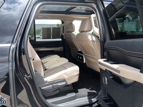 Used 2024 Ford Expedition Max Limited AWD/4WD image 31