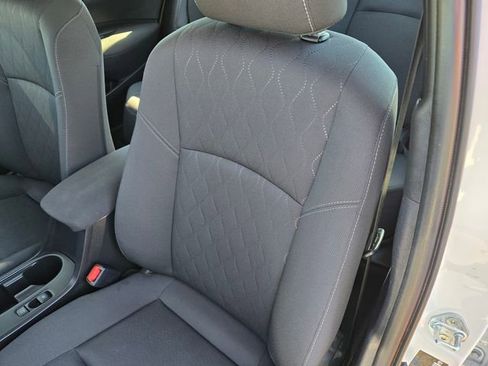 Used 2025 Toyota Corolla LE FWD image 15