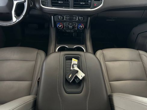 Used 2021 Chevrolet Tahoe LT w/ Rear Media and Nav Package RWD image 22