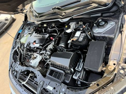 Used 2016 Honda Civic LX image 9