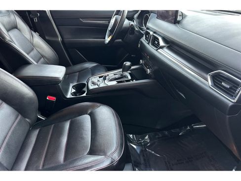 Certified 2024 MAZDA CX-5 Carbon Edition image 18