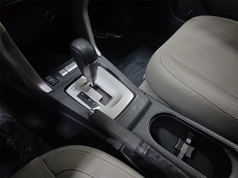 Used 2017 Subaru Forester 2.5i Limited image 24
