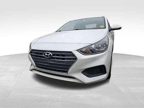 Used 2018 Hyundai Accent SE image 6