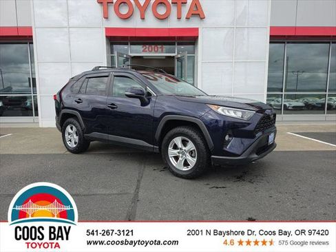 Certified 2020 Toyota RAV4 XLE w/ Convenience Package AWD/4WD image 1