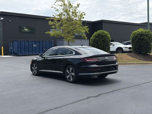 Used 2021 Volkswagen Arteon SE FWD image 11