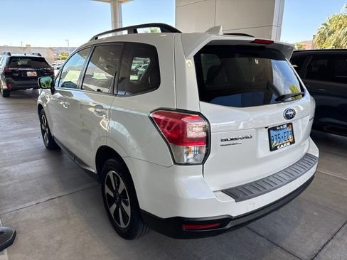 Used 2018 Subaru Forester 2.5i Premium AWD/4WD image 4