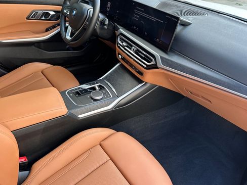 Used 2023 BMW 330i Sedan w/ Premium Package RWD image 14