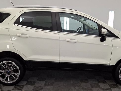 Used 2022 Ford EcoSport Titanium w/ Interior Protection Package image 5