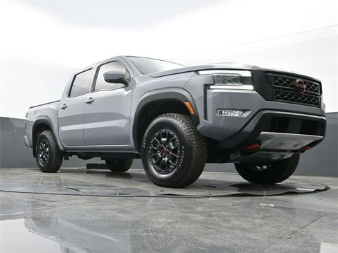 Used 2022 Nissan Frontier PRO-4X w/ Pro-4X Premium Package image 27