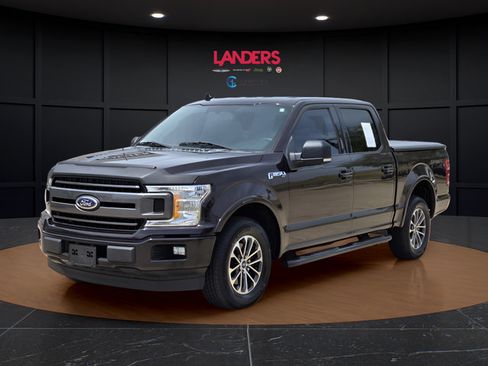 Used 2018 Ford F150 XLT w/ Equipment Group 302A Luxury RWD image 1