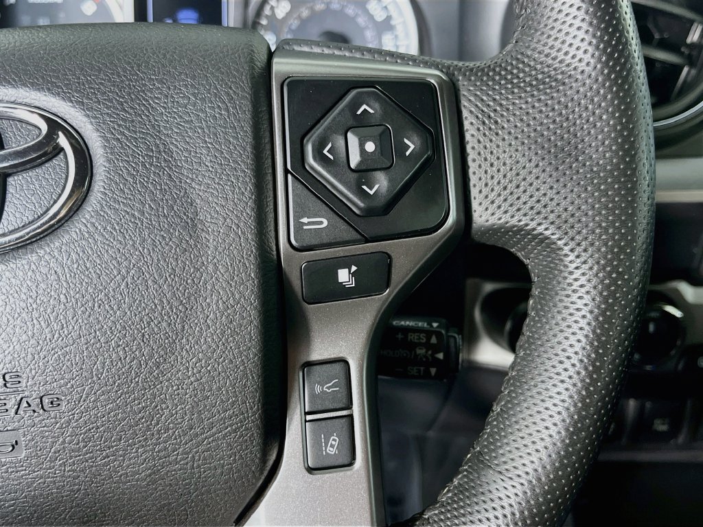 Used 2023 Toyota Tacoma Limited AWD/4WD image 16