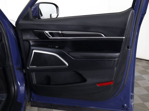 Used 2024 Kia Telluride S w/ S Sunroof Package image 26