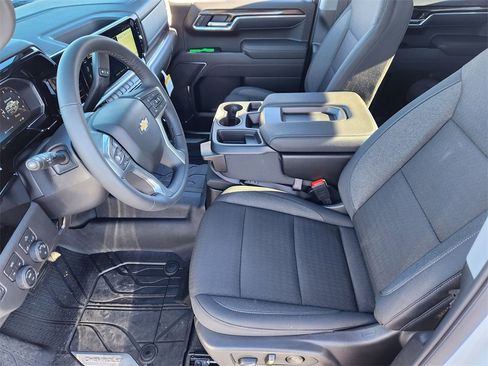 New 2026 Chevrolet Silverado 1500 LT w/ LPO, Dark Essentials Package image 7