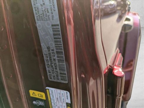 Used 2021 Jeep Wrangler Unlimited Sahara image 25