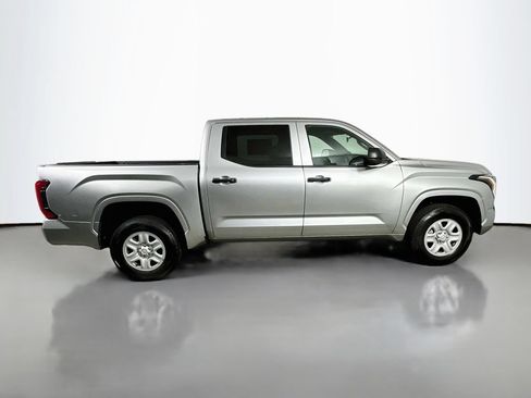Used 2025 Toyota Tundra SR AWD/4WD image 7