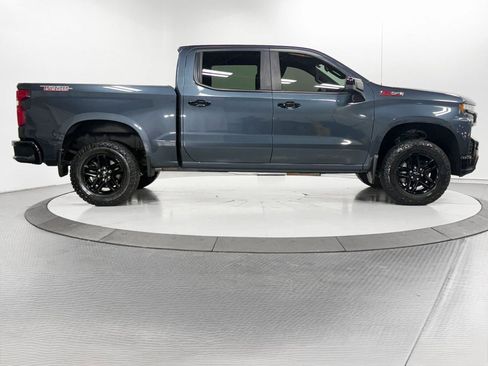 Used 2020 Chevrolet Silverado 1500 LT Trail Boss image 32