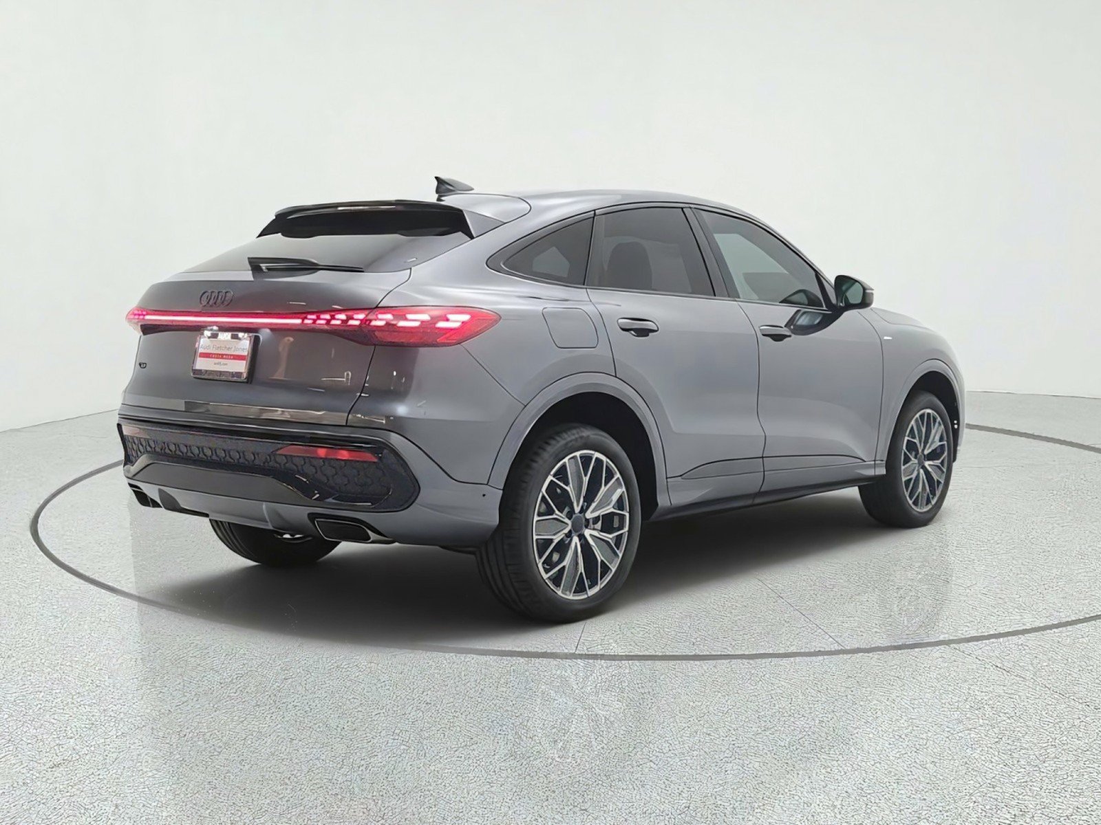 New 2026 Audi Q5 Premium Plus AWD/4WD image 5