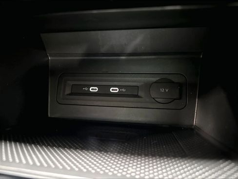 Used 2023 Volkswagen Atlas SEL Premium AWD/4WD image 18
