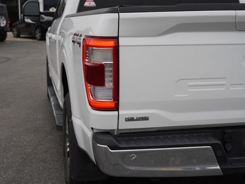 Used 2021 Ford F150 Lariat w/ Equipment Group 501A Mid image 8