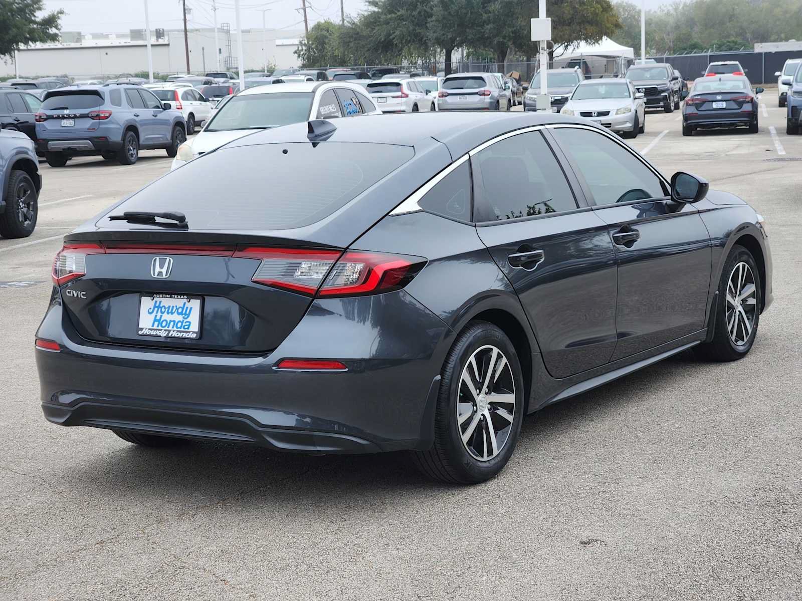 Used 2024 Honda Civic LX image 5