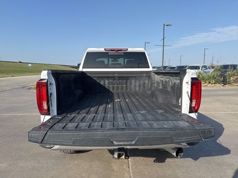 Used 2022 GMC Sierra 2500 SLT w/ Texas SLT Premium Package AWD/4WD image 6