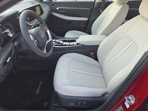 Used 2023 Hyundai Sonata SEL w/ Cargo Package image 13