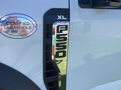 New 2025 Ford F550 4x4 Regular Cab Super Duty w/ XL Chrome Package image 8