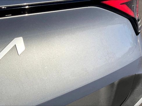 Used 2023 Kia Sportage EX image 24