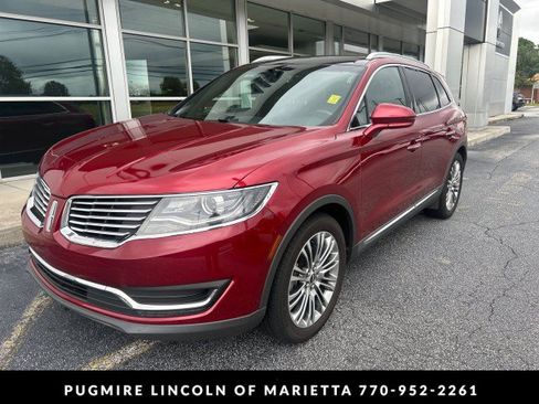Used 2016 Lincoln MKX Reserve w/ Climate Package FWD image 2